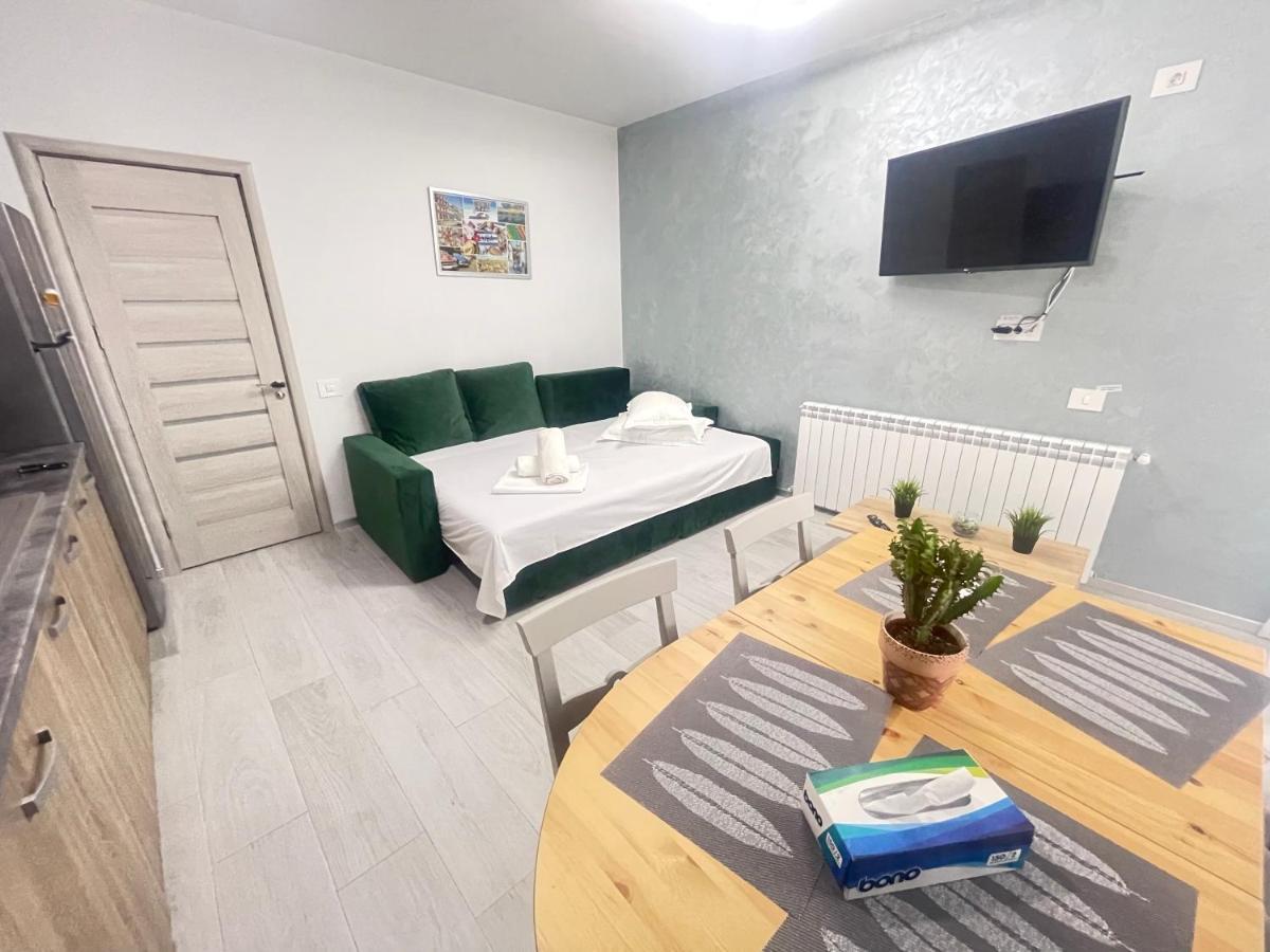 Velier Holiday Apartments มามายา ภายนอก รูปภาพ