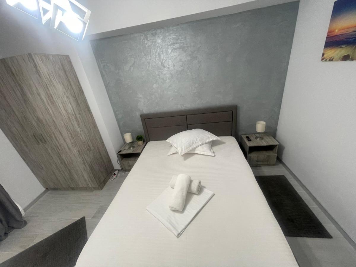 Velier Holiday Apartments มามายา ภายนอก รูปภาพ